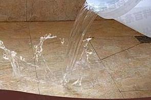 偏关漏水维修 免砸砖防水材料该如何施工